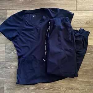 Medcourture navy scrub set